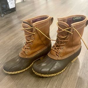 L.L. Bean Women’s Duck Boots Sz 8M